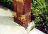rotted post close up.jpg (77612 bytes)
