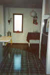 New_kitchen__dinning_floor_2002_1.jpg (96166 bytes)
