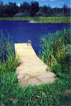 floating_dock_pond_2002.jpg (167048 bytes)