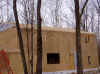 trusses_up_2nd_story.JPG (103900 bytes)